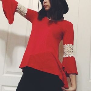 Flowy red boho top ♥️🗺